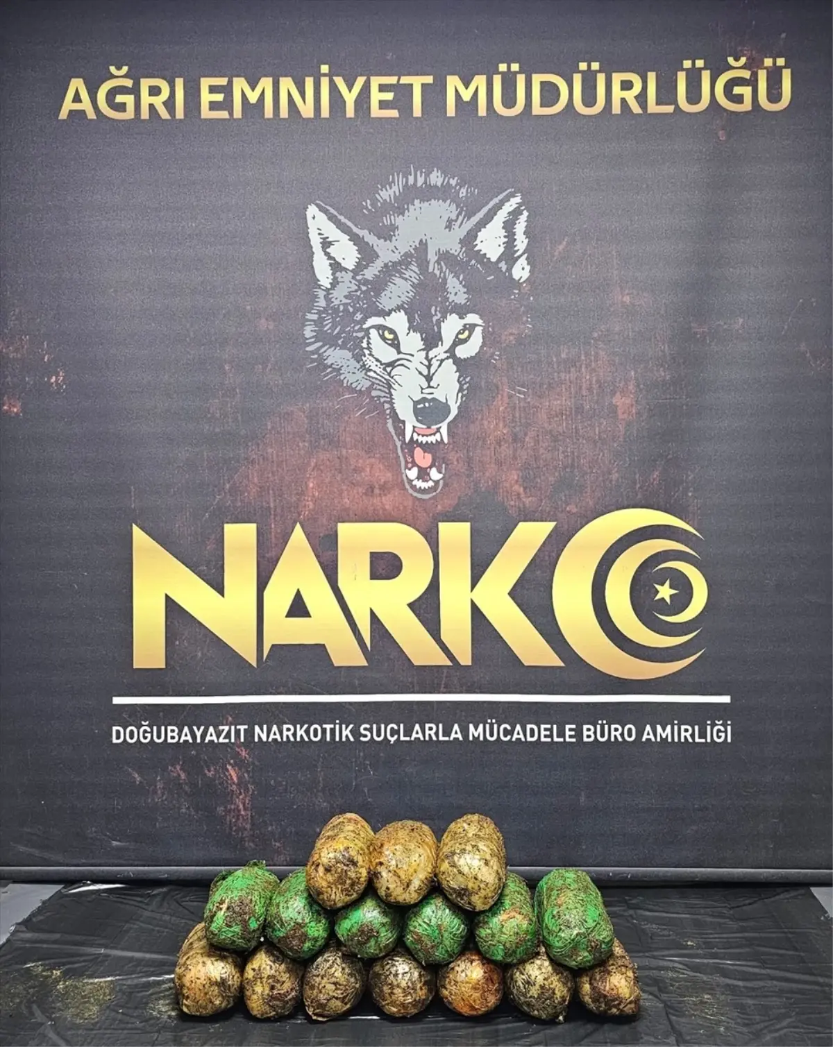 agrida uyusturucu operasyonu 18 kilo ele gecirildi FI2qiIev