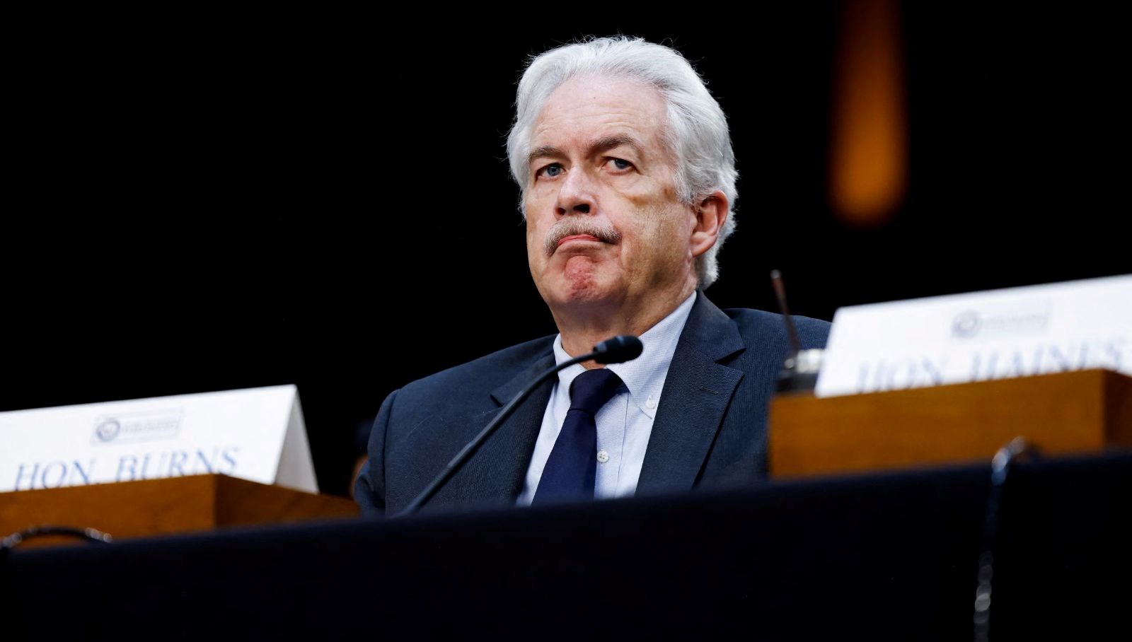 eski cia direktorunden trumpa tepki otoriterler boyle yapar e4WfJMbh