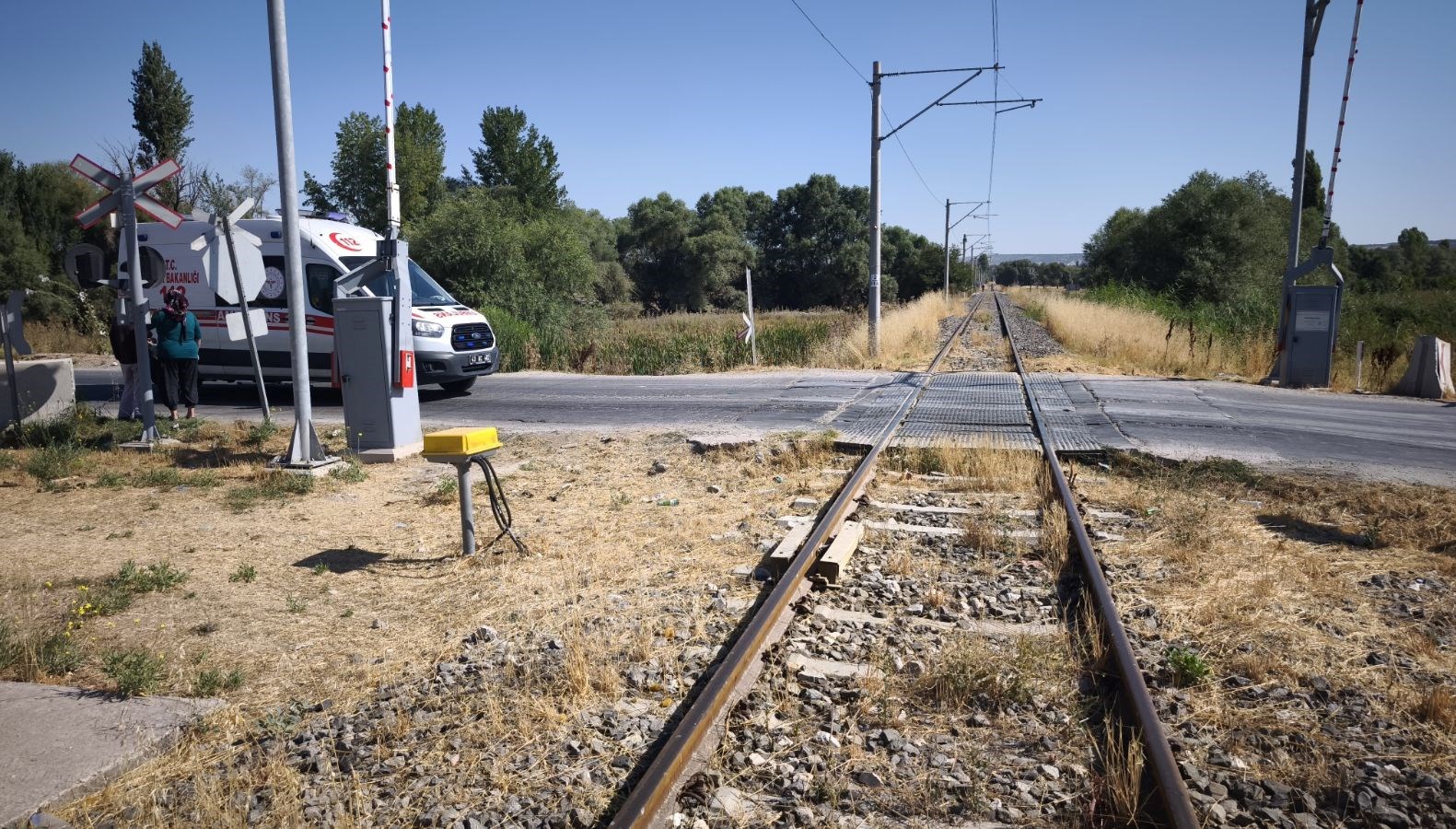Yük treninin çarptığı Sultan ölümden döndü