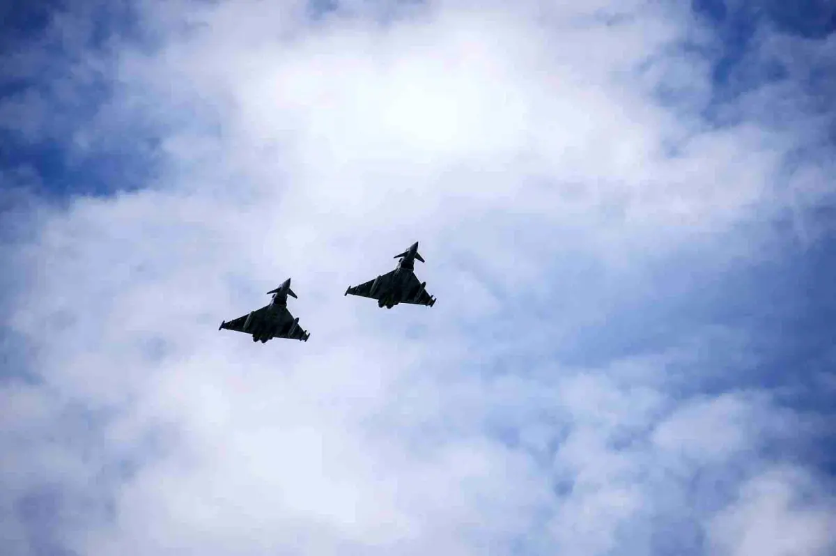 ingiltere rafi polonyada devriye ucusuna gonderdi 4NY89xBm