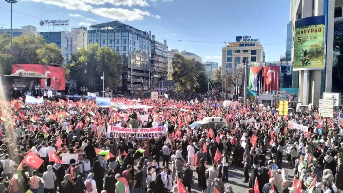 ankarada gazze icin yuruyus ep35XhGI