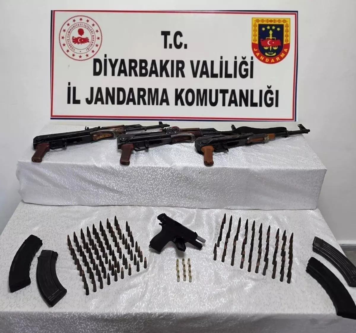 Diyarbakır’da Ruhsatsız Silah Operasyonu