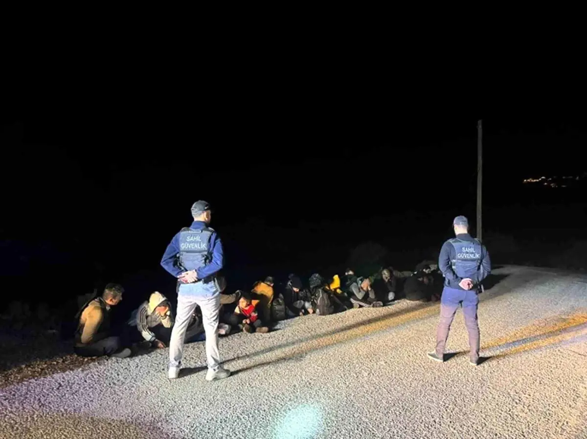 fethiyede 40 gocmen ve 2 kacakci yakalandi IfR7FmTG.jpg