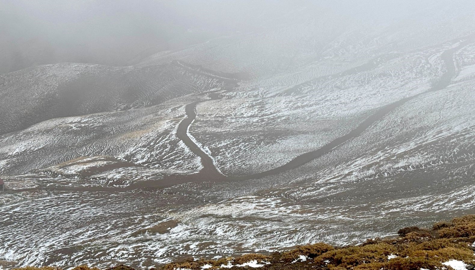 saganak yerini kara birakti YEJ3pdds.jpg