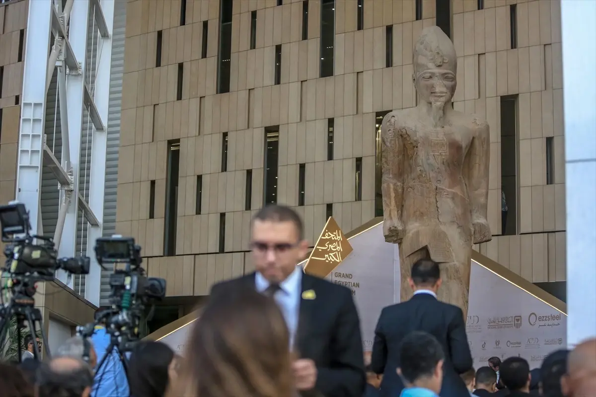 buyuk misir muzesi aciliyor ltY6WU4L.jpg