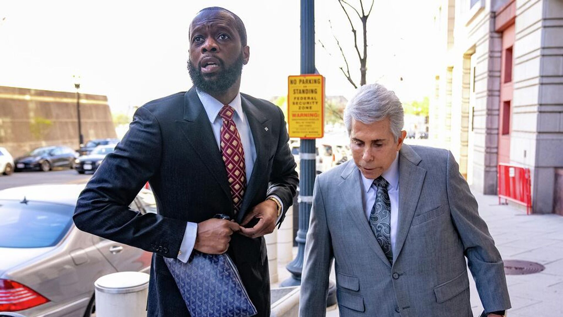 Fugees üyesi Pras Michel’e Obama kampanyasına ‘yasa dışı bağış’ davasında 14 yıl hapis cezası