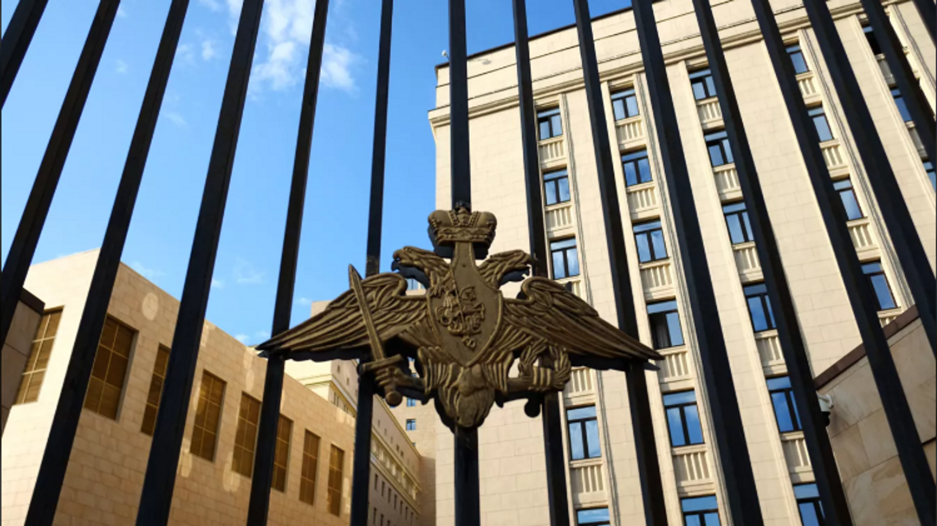 rusya savunma bakanligi zelenskiy gerceklerle bagini kopardi ya da kupyanskla ilgili gercegi gizlemeye calisiyor iUPwippG.png