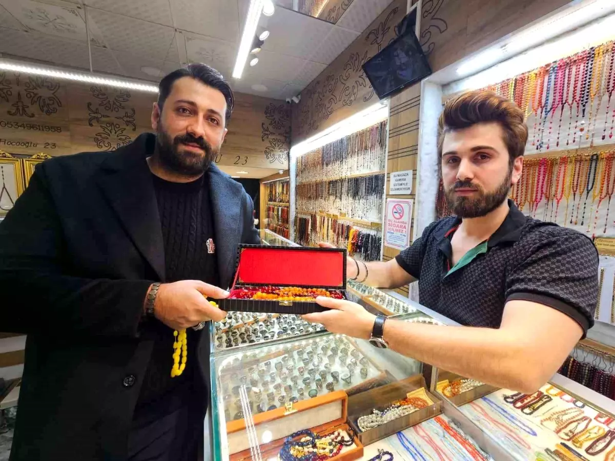 tespih tutkusu yatirima donustu elazigli kuyumcu 16 milyon liralik koleksiyon edindi tAYDegOR.jpg