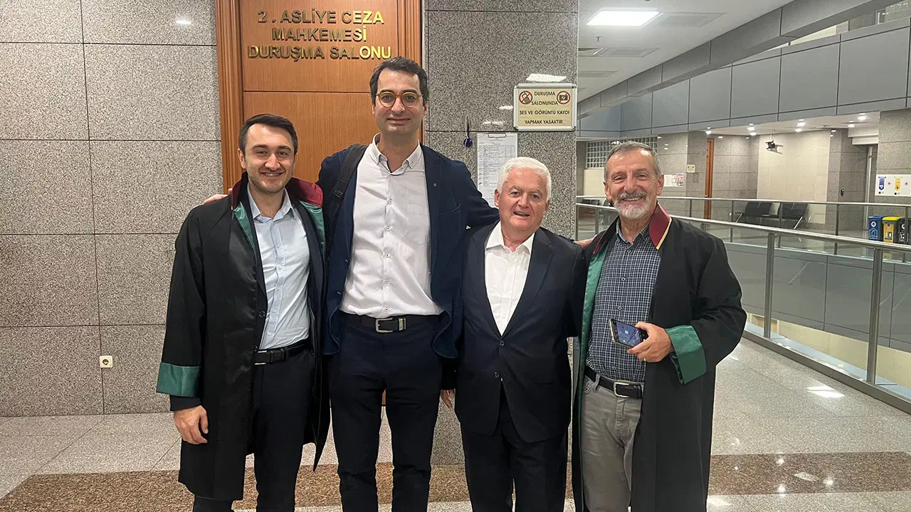 yazarimiz baris terkoglu ve emekli asker ahmet zeki ucoka acilan davada erteleme karari Uj4bpgW1.jpg