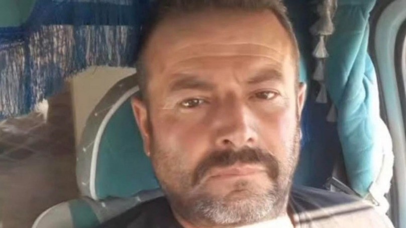 Belediye önünde kendini ateşe veren kişi hayatını kaybetti