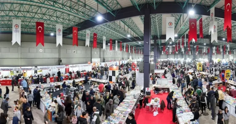 denizli-kitap-fuari-sona-erdi-q83CpNrY.webp