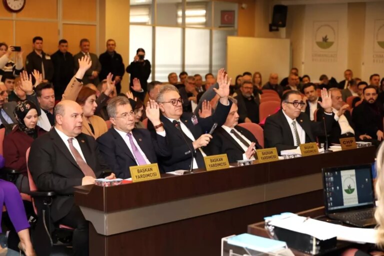 osmangazi-meclisi-2026ya-merhaba-dedi-QYvPpOOG.jpg