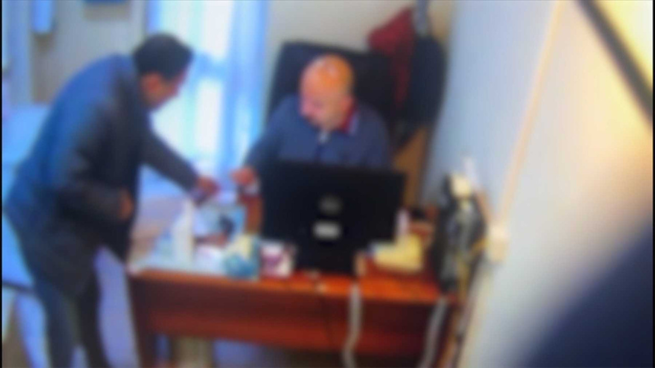 Rüşvet aldığı görüntüler ortaya çıkmıştı! 2 doktor tutuklandı