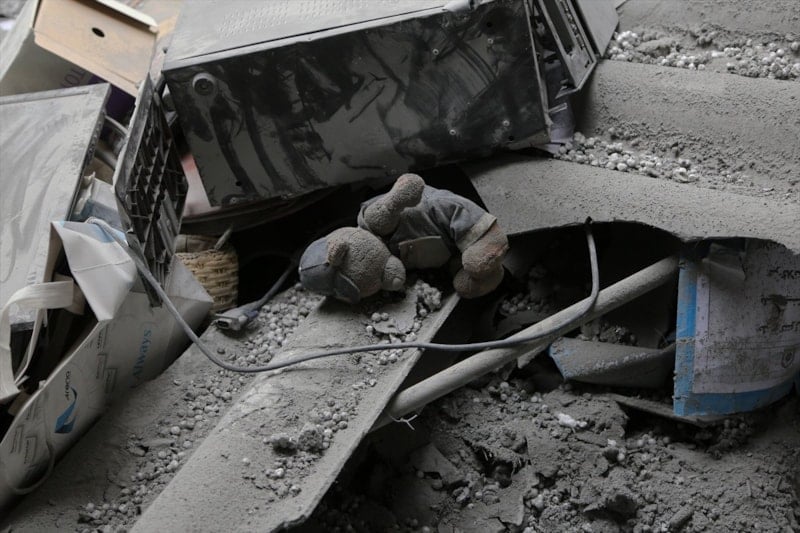 İran’da ABD ve İsrail’in Saldırıları Sonucu 82 Binden Fazla Sivil Yapı Etkilendi